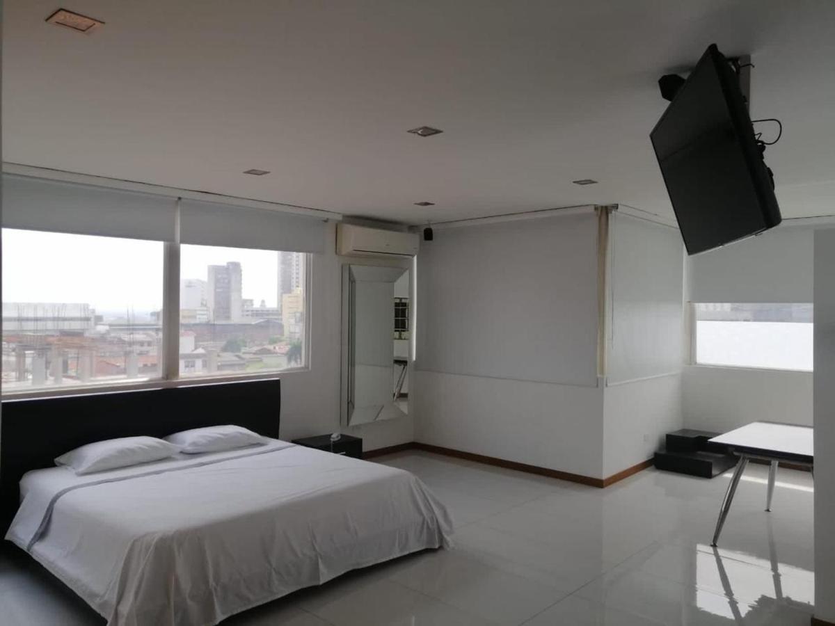 Hotel San Antonio Plaza กาลี ภายนอก รูปภาพ