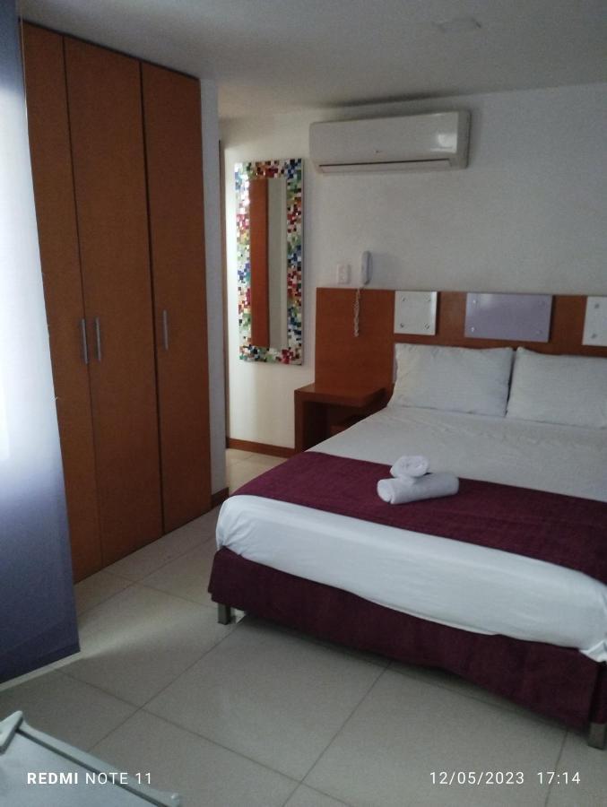 Hotel San Antonio Plaza กาลี ภายนอก รูปภาพ